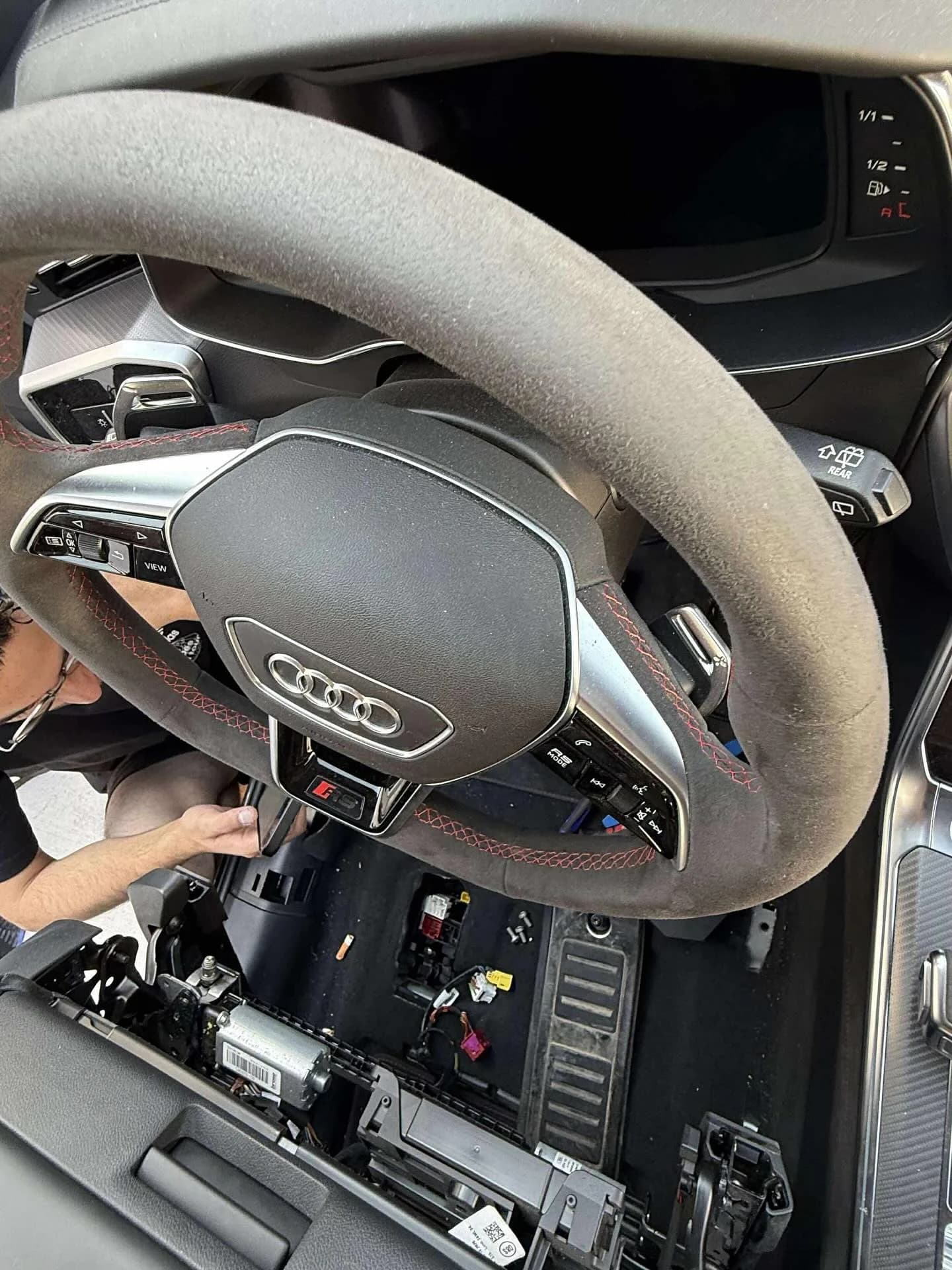 Audi RS6 C8, Phares Matrix laser d’origine sur Audi RS6 C8 (photo 4 sur 5)